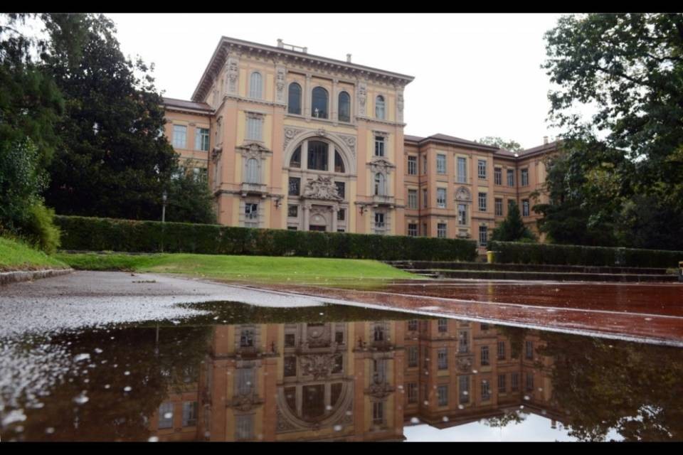 Liceo di Lugano, le solette rischiano di cedere