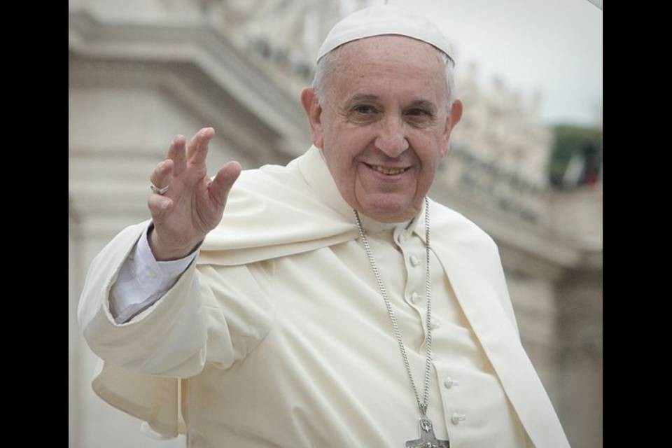 Pedofilia, il Papa torna a chiedere perdono per abusi e silenzi