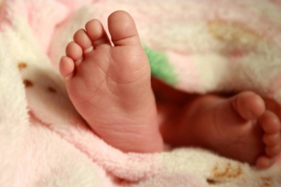 Berna, rintracciata la madre del bébé abbandonato