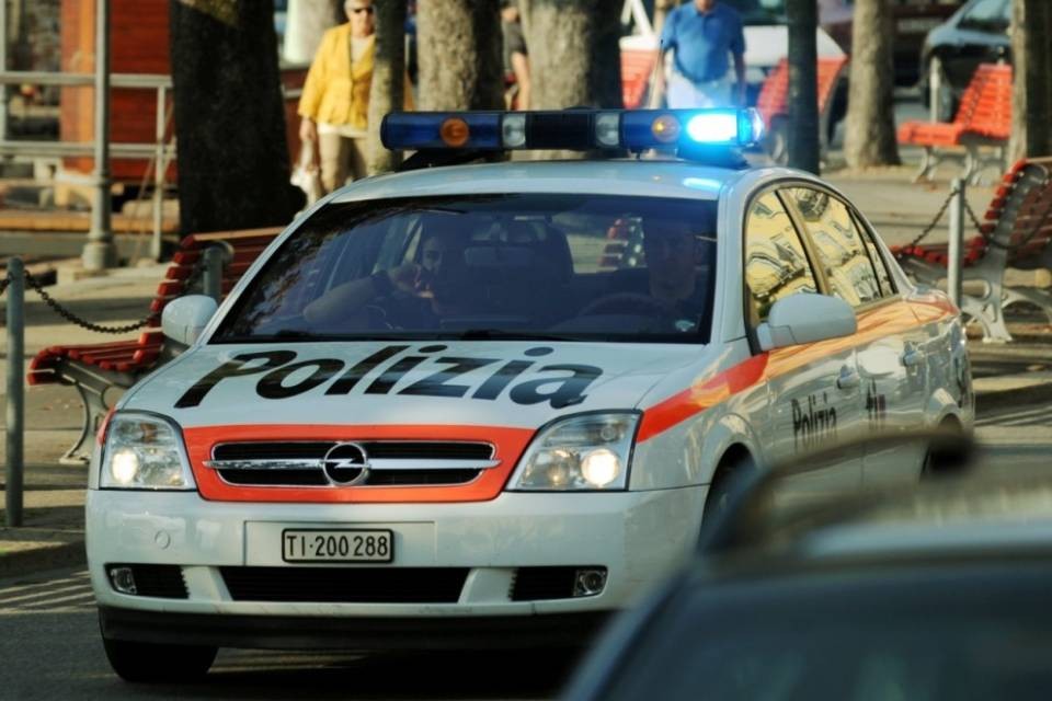 Quattro arresti per furto