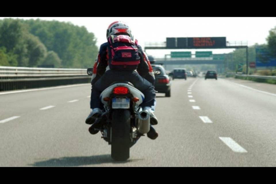 Italia, pedaggio "light" per scooter e moto