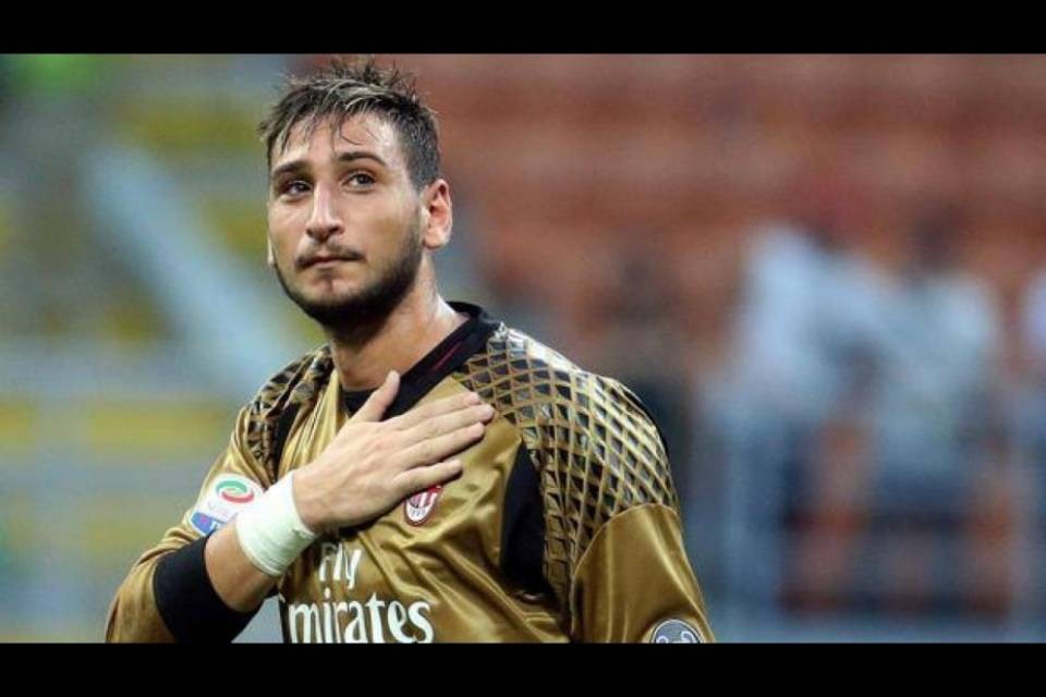 Donnarumma rinnova in cambio di... Donnarumma