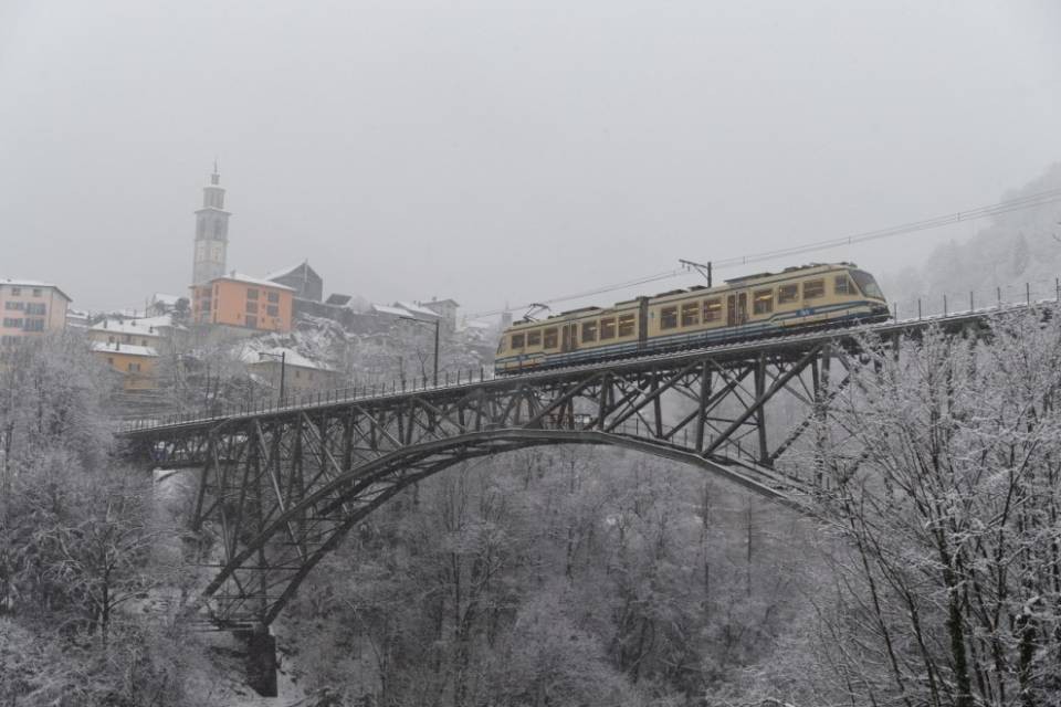 La linea ferroviaria Vigezzina - Centovalli riaprirà domani