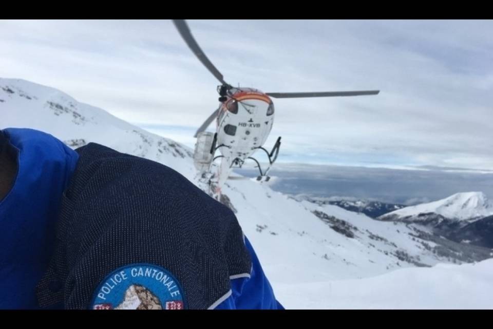 Precipita aereo, quattro morti in Vallese