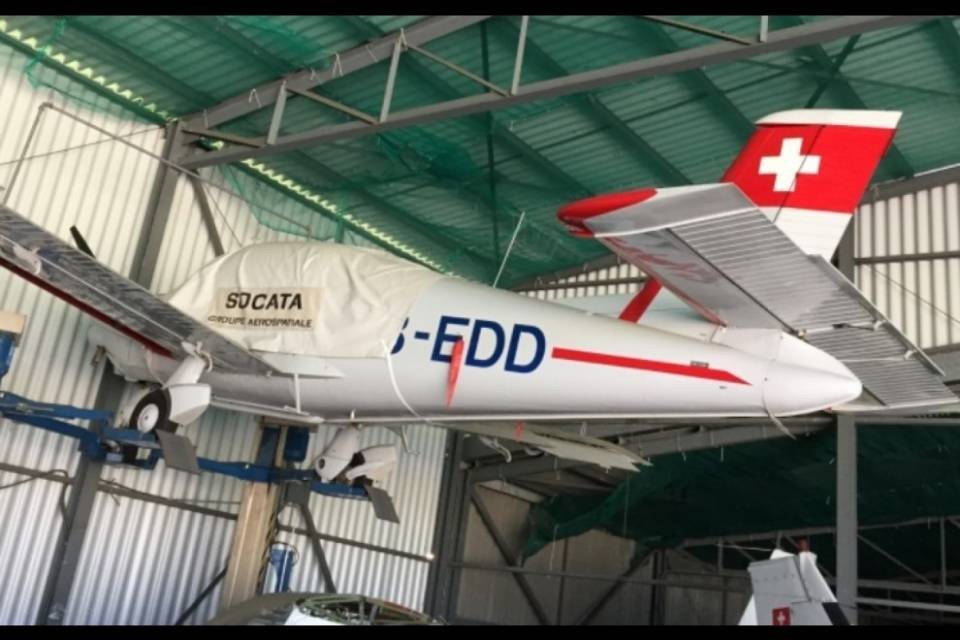 Un aereo all'asta a Magadino
