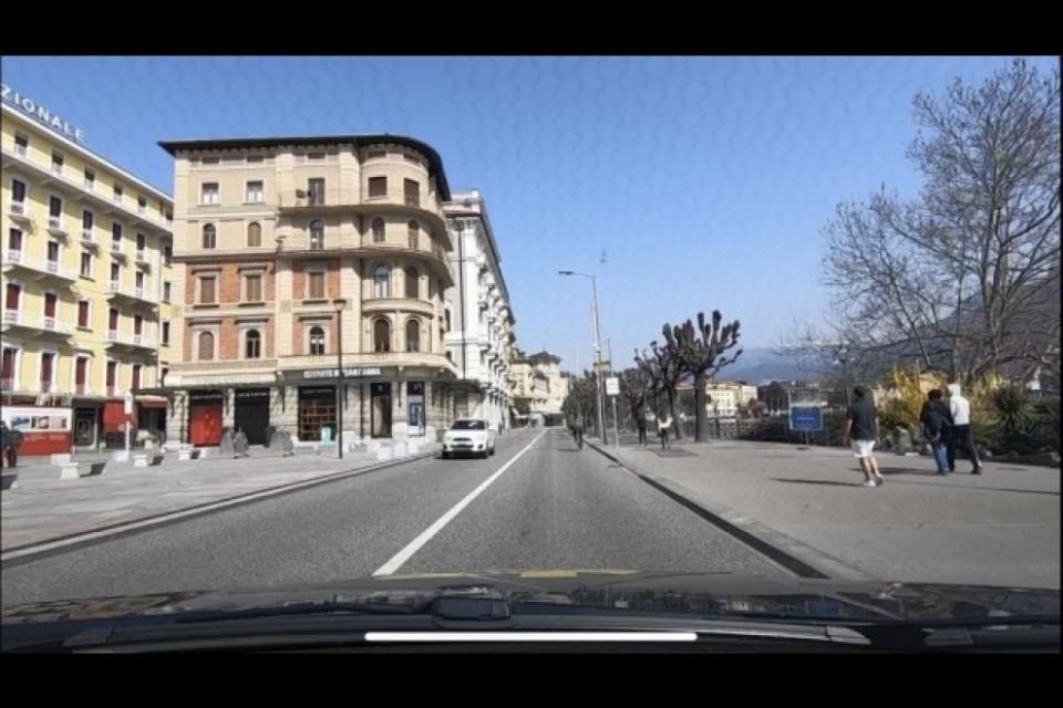Un giro nella Lugano (quasi) deserta