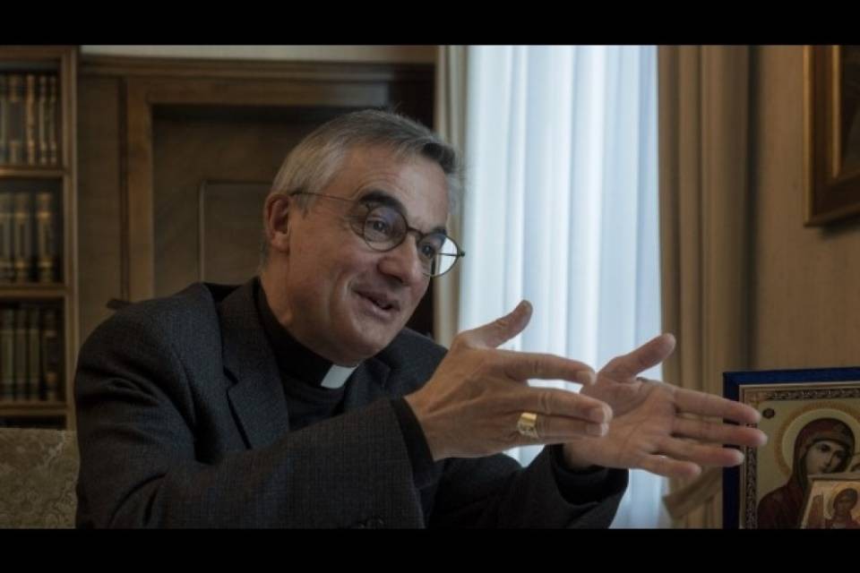 "Auguro a tutti voi di vivere un avvento di attesa"