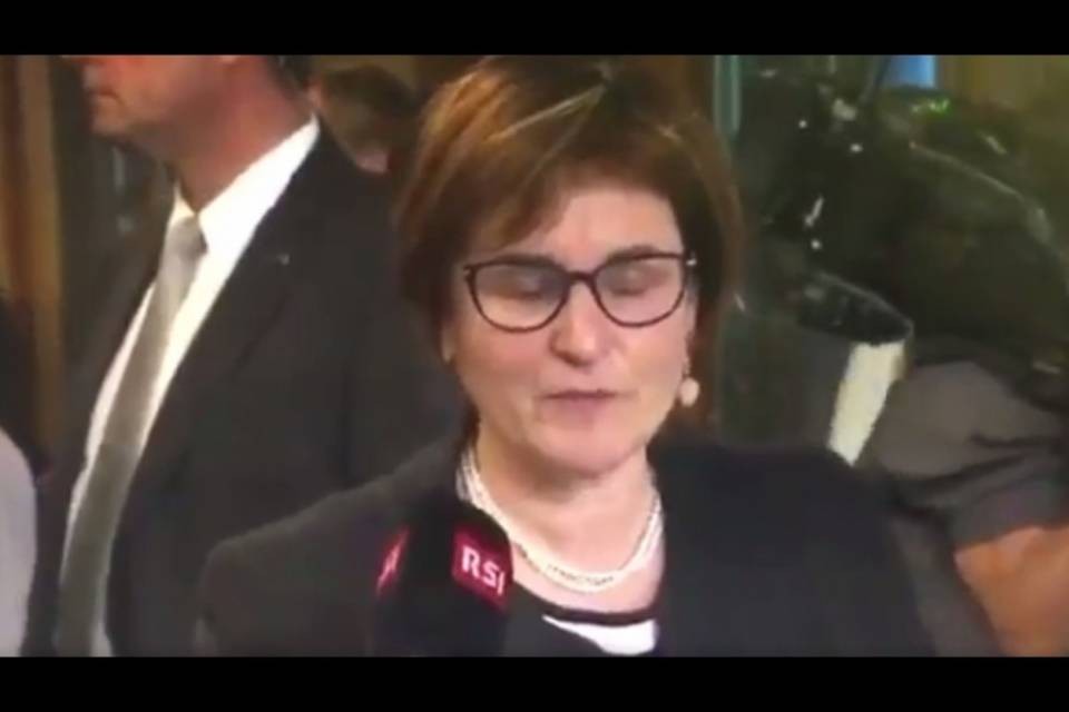 Lapsus di Marina Carobbio: "Con Ignazio Cazz..."
