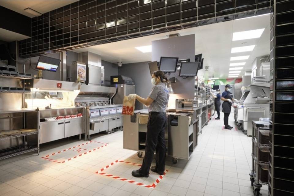 Da McDonald’s torna il takeaway, non ancora il ristorante