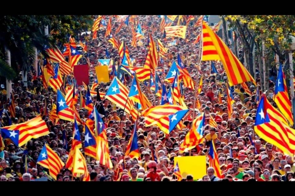 "Puigdemont-Rajoy 70 a 4!"