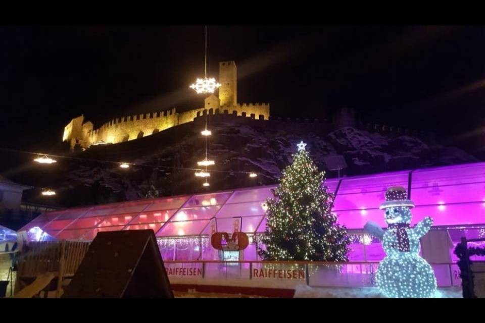 Bellinzona, svaligiate le casette di Natale