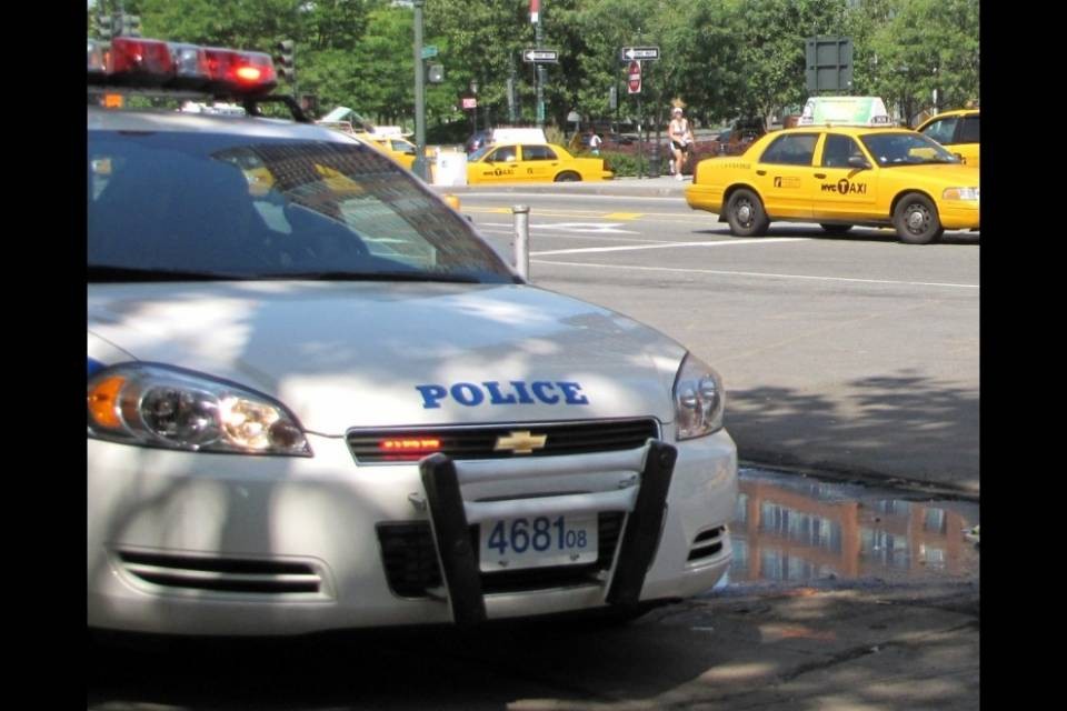 Polizia insegue un bambino a 170 km/h