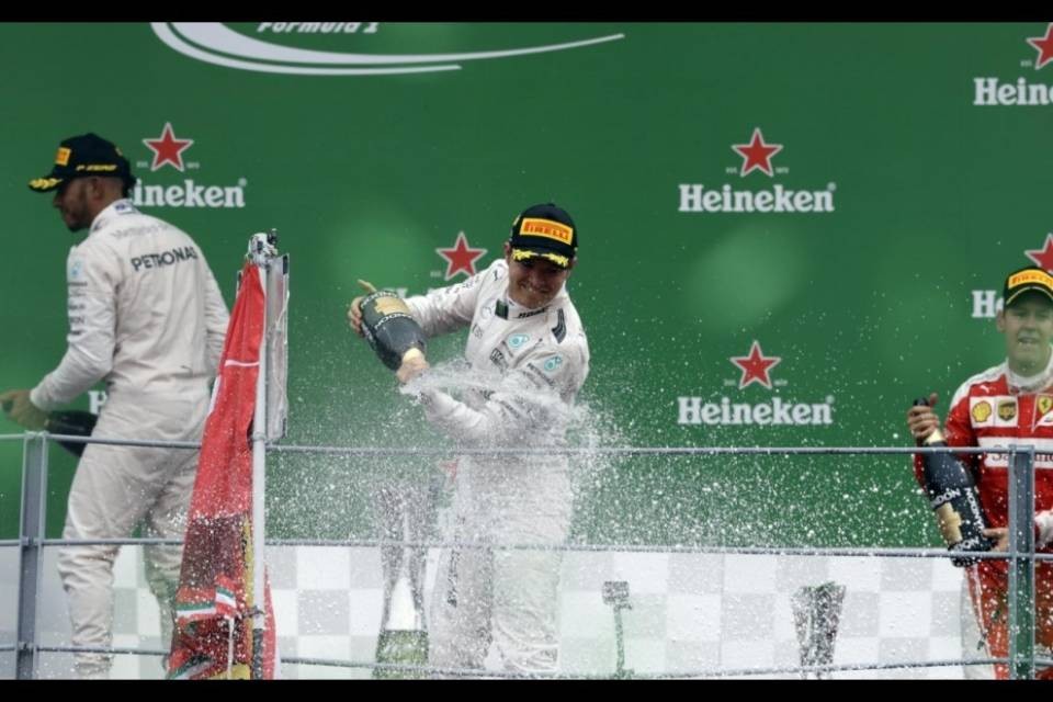 A Monza è sempre doppietta Mercedes