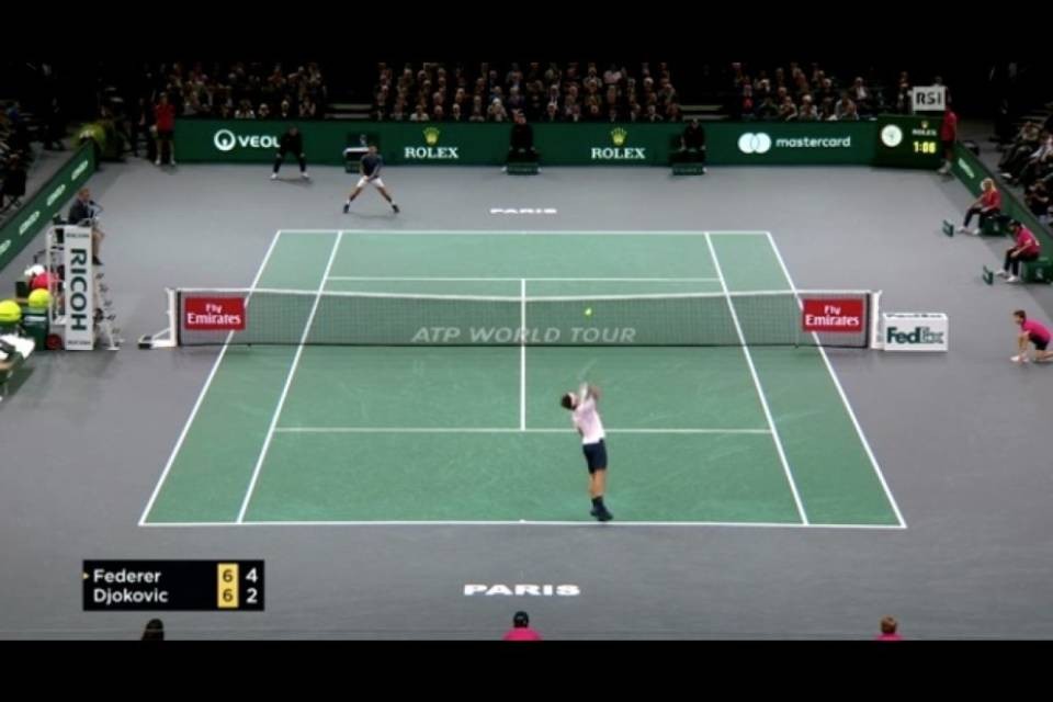Djokovic in finale a Parigi
