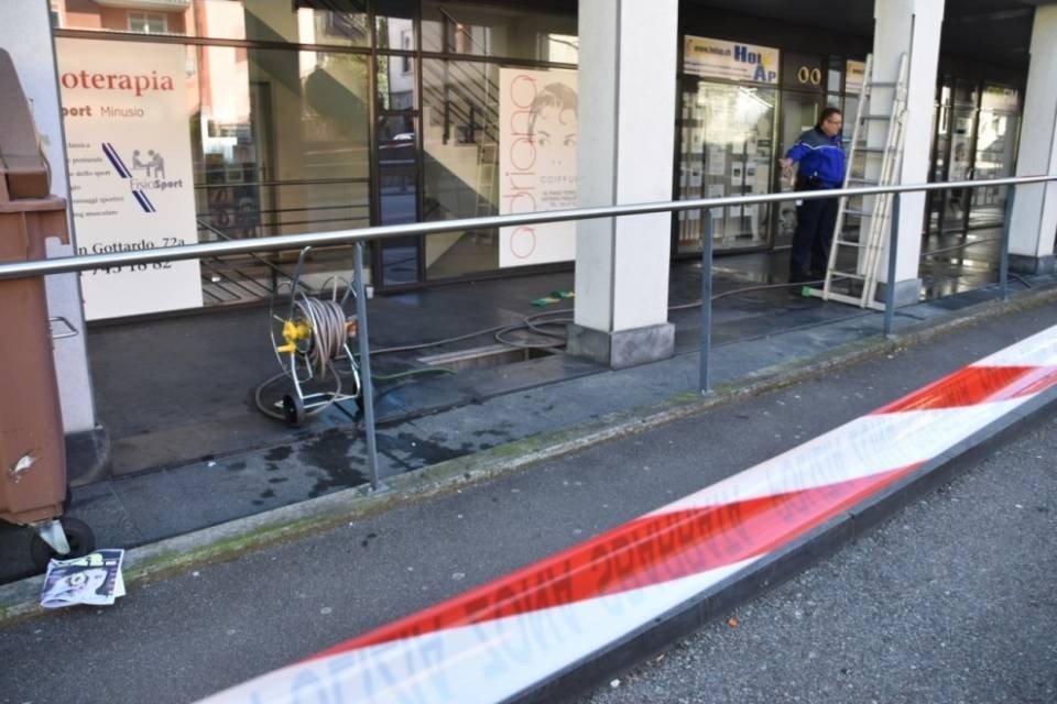 Bimba cade in un pozzo a Minusio