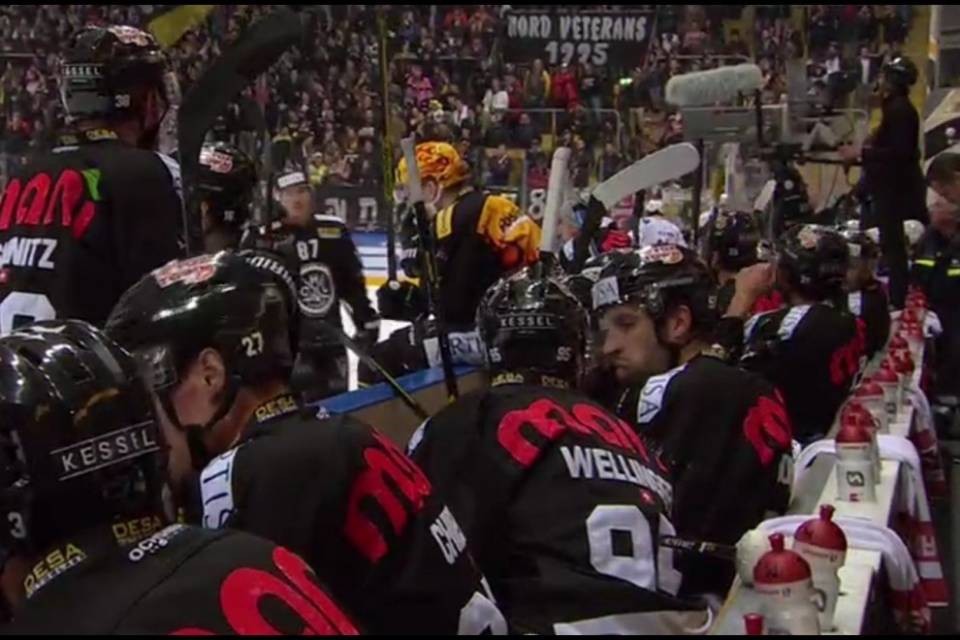 Lugano ancora vittorioso sullo Zugo: i playoff si avvicinano
