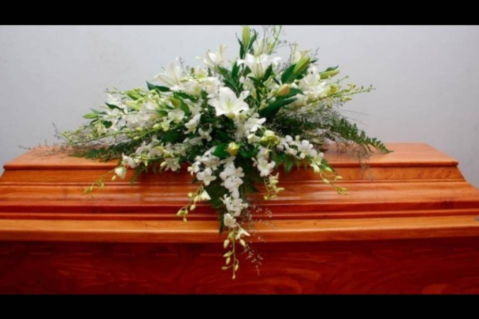 La Curia allenta le misure per i funerali