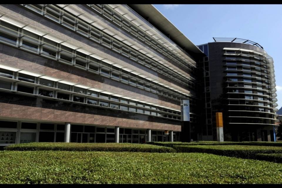 Il Cardiocentro si compra un palazzo
