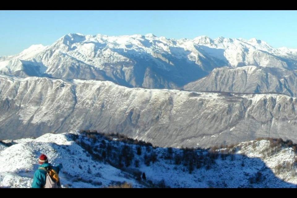 Speleologo bloccato sul Monte Canin, domani la risalita