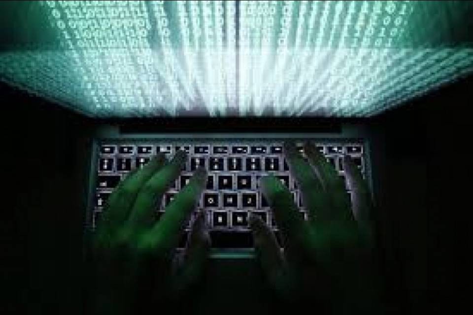 "La nuova LAIn è per gli amanti della sorveglianza di massa"