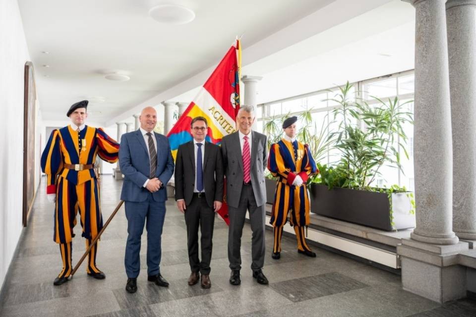 Il Ticino ospite d’onore al giuramento delle Guardie Svizzere