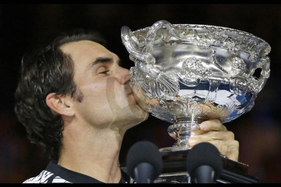 Federer leggendario
