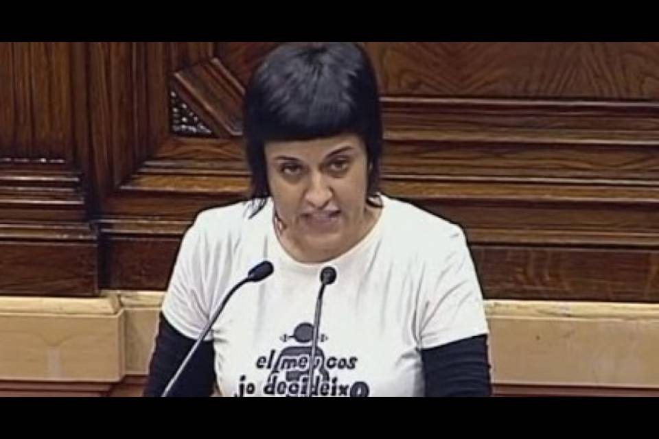 La leader catalana Anna Gabriel in esilio in Svizzera
