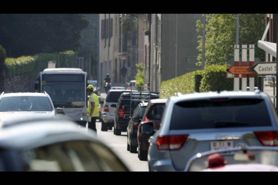 Lavori di pavimentazione a Balerna