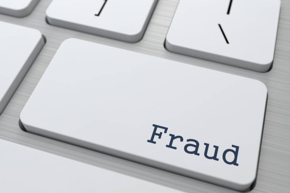 Venditori online, aumentano le frodi