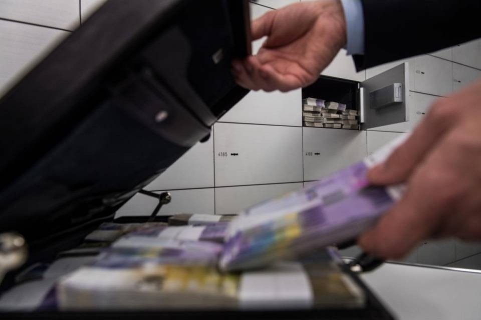 Oltre 7000 super-ricchi in Svizzera