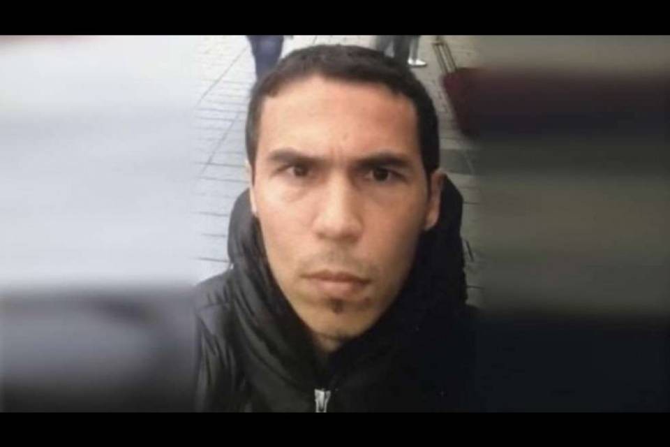 Istanbul: attentatore finalmente identificato?