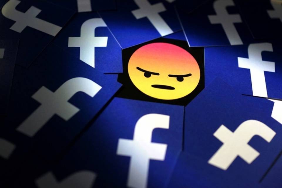 Facebook: se ti cancellano un post puoi fare ricorso
