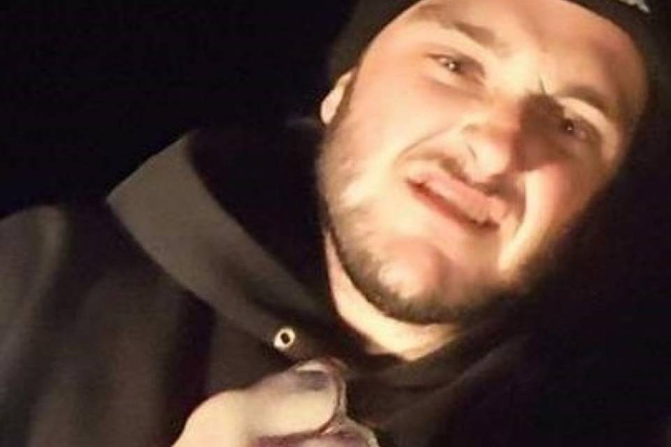 Tortura e uccide un canguro: condannato a 11 mesi di carcere