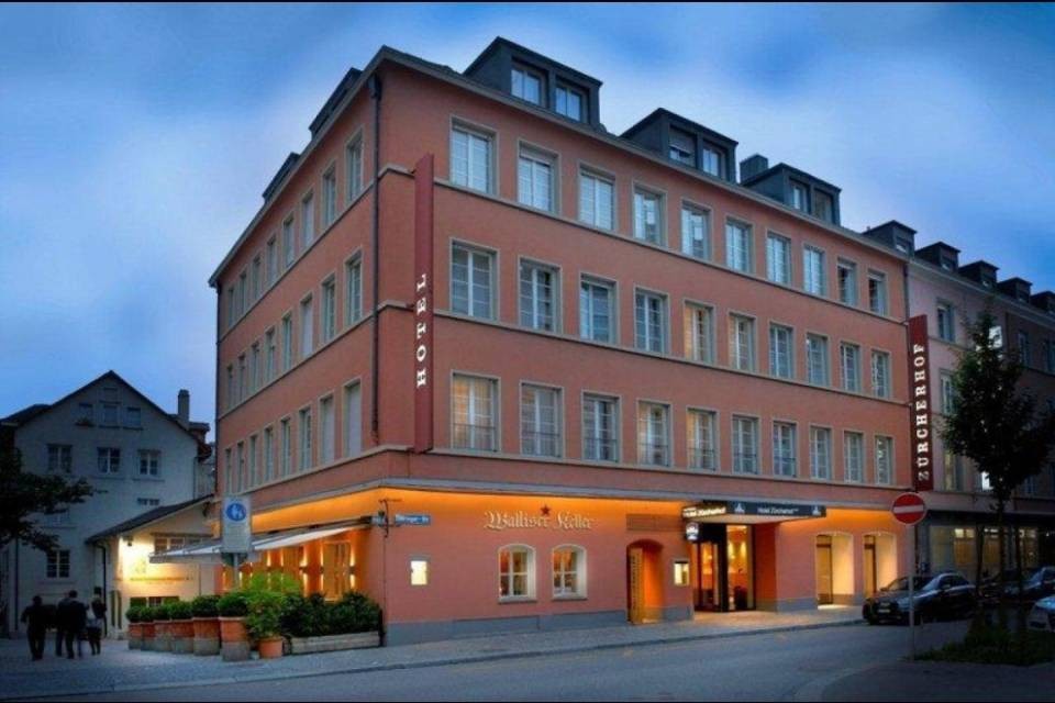 Morte misteriosa in un hotel di Zurigo