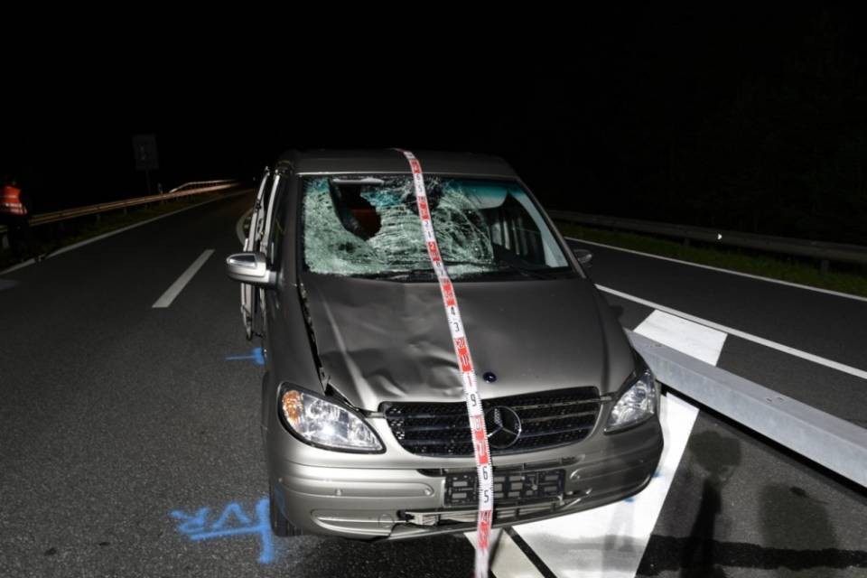 Pedone ucciso sulla A13