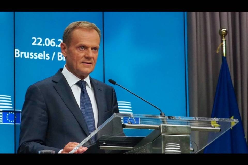 Storico accordo Ue sulla difesa