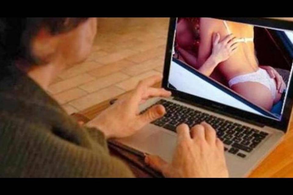 I ticinesi guardano più porno della media svizzera