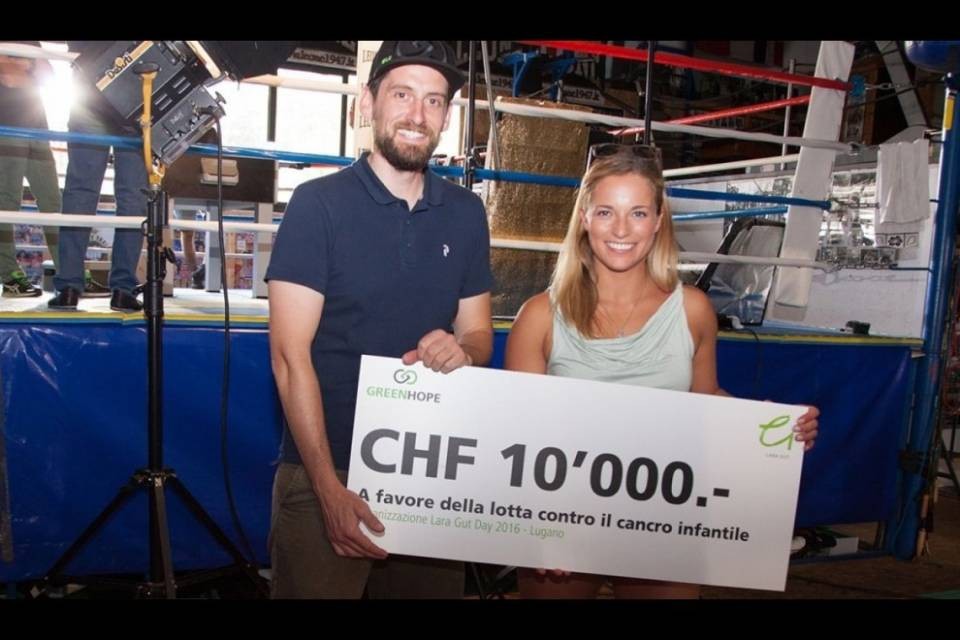 10'000 franchi grazie a Lara Gut