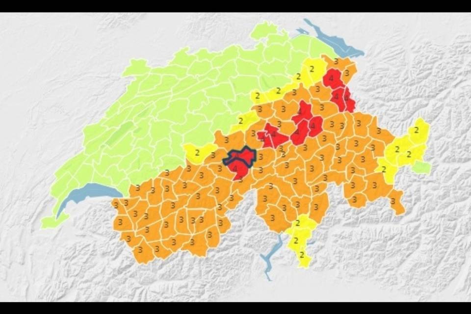 Torna la neve in montagna