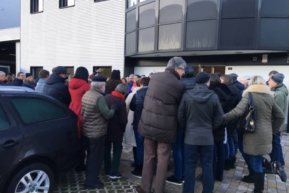 "SIX Group: decine di posti di lavoro persi, dov'è il DFE?"