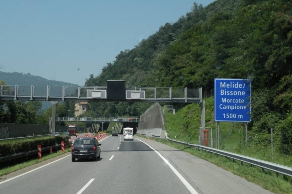 Limitare le code sull'A2 riducendo la velocità a 60 km/h