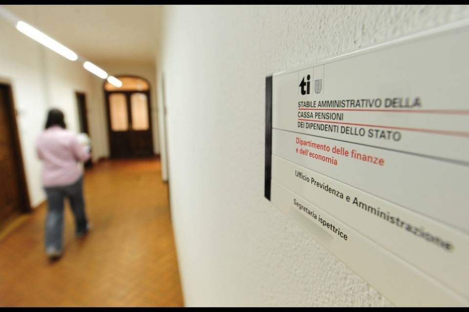 Cassa pensioni dello Stato: "Basta sprechi!"
