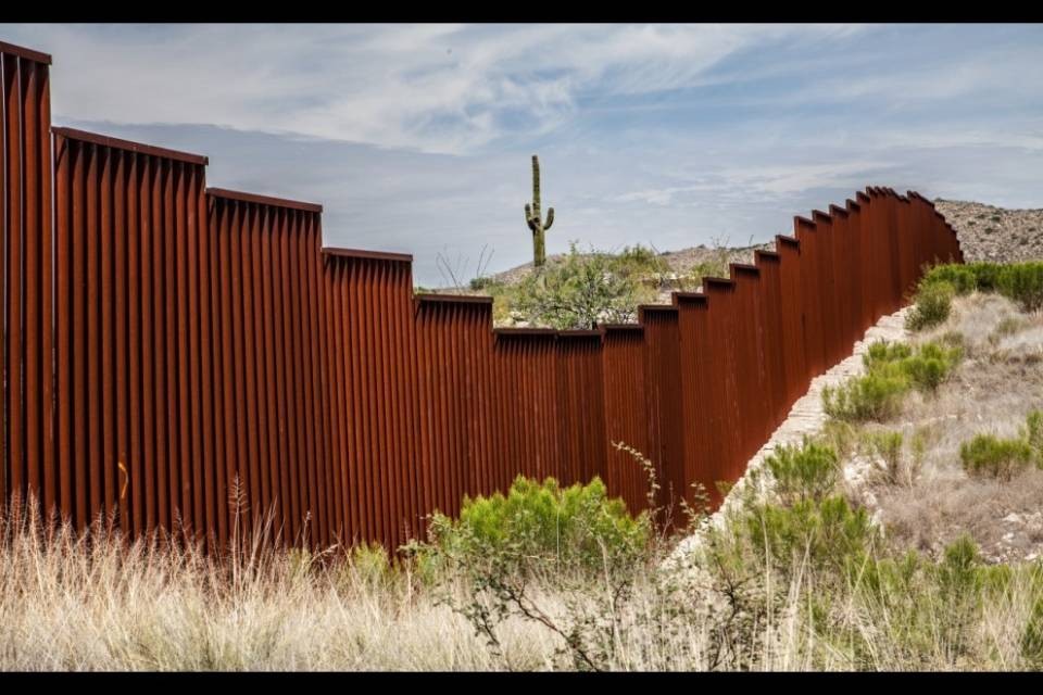 7,2 miliardi per il muro di Trump