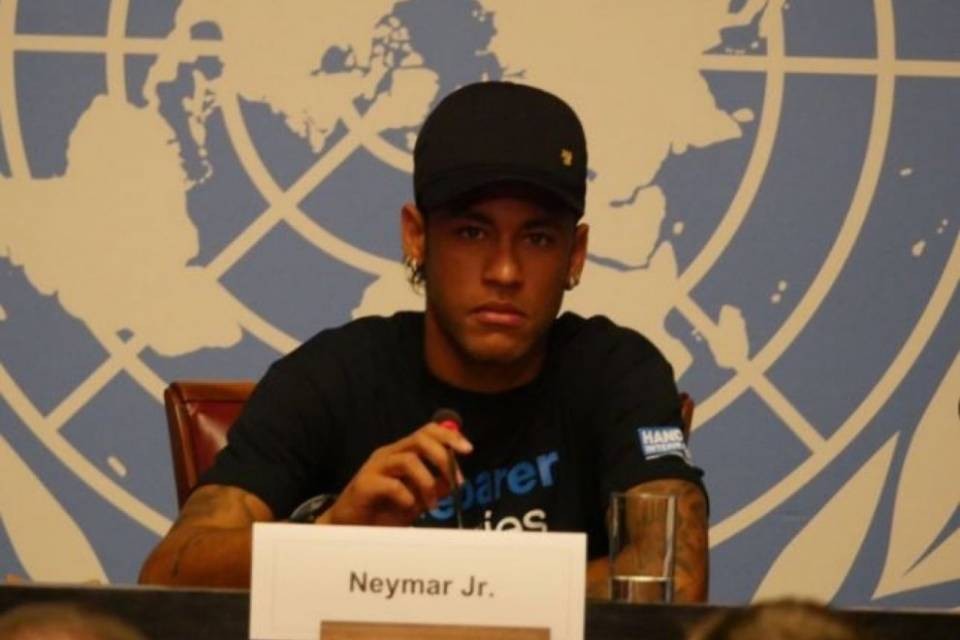 Neymar a Ginevra a favore di Handicap International