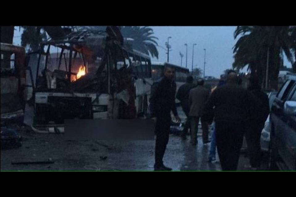 Esplode bus a Tunisi