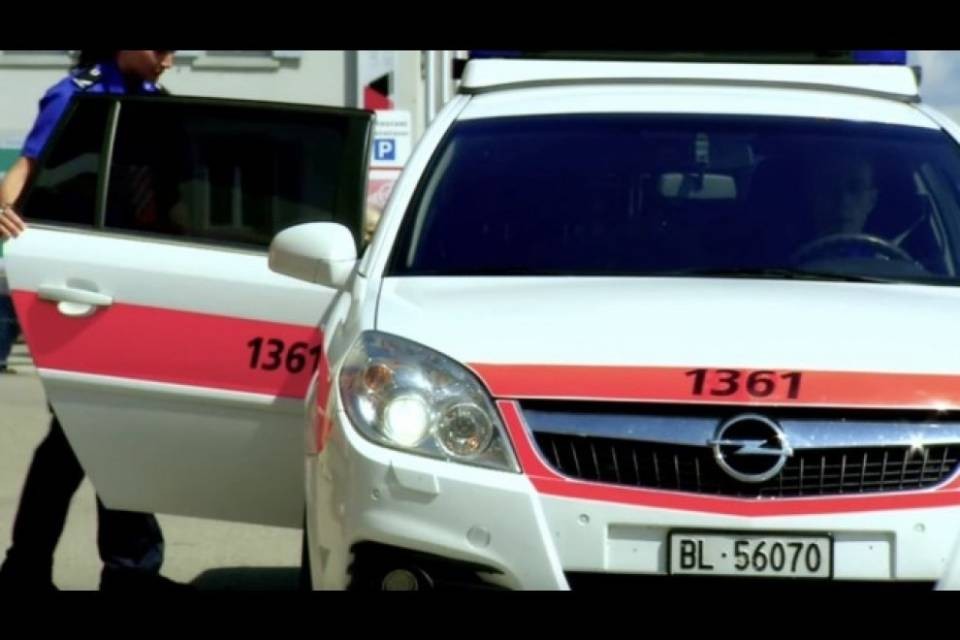 Basilea: trovate due persone senza vita in casa loro