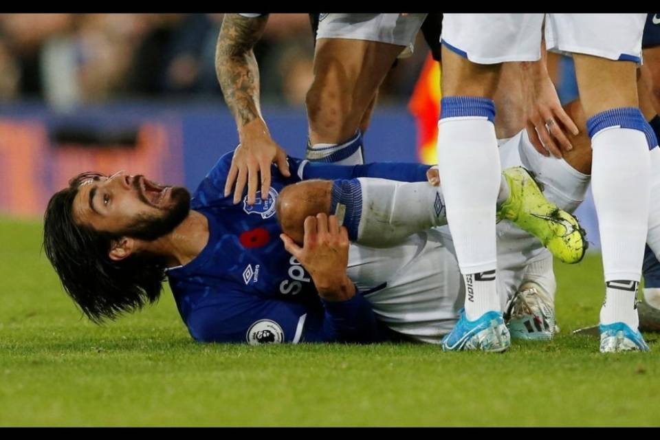 Orribile infortunio per André Gomes
