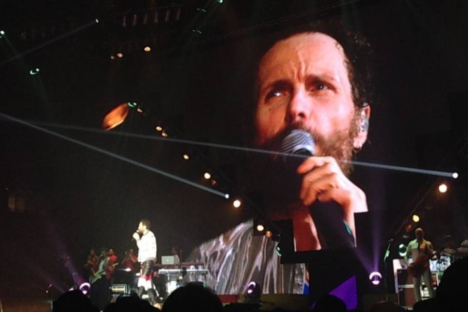 Dopo Jovanotti, la polemica