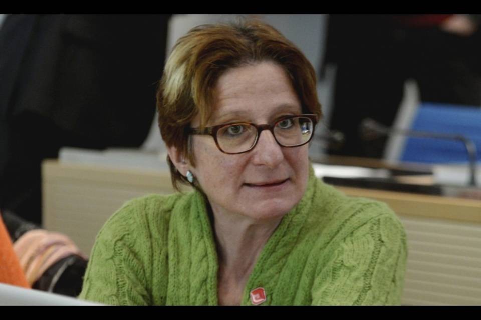 "Interrogazione ridicola? Si passa anche da lì"