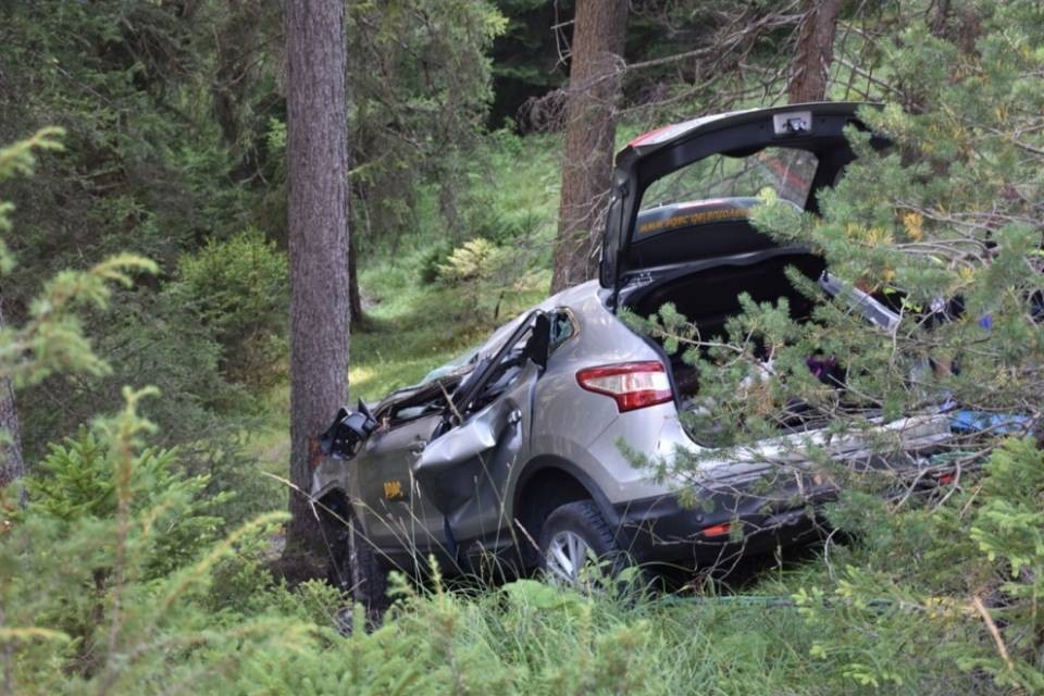 Alvaneu (GR), violento scontro fra due auto